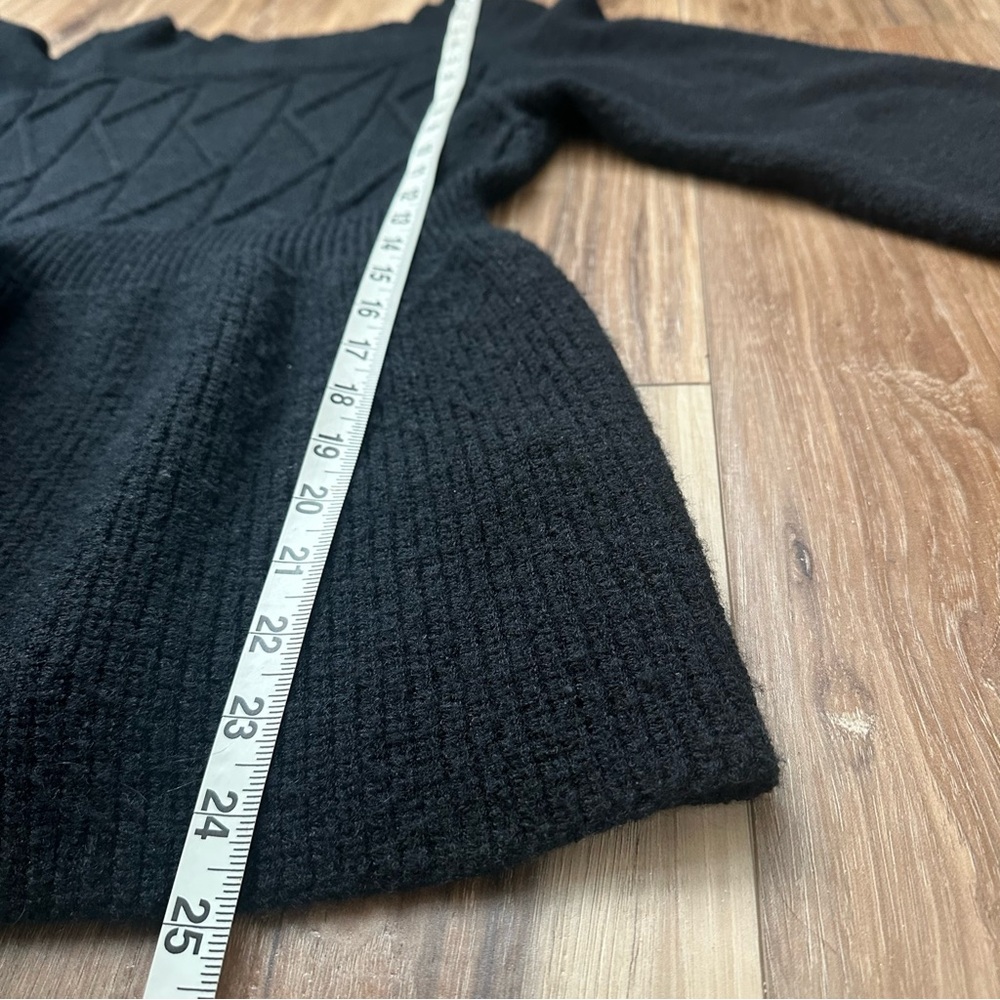 SHEIN Black Textured Women's Sweater Size Small - Picture 6 of 8